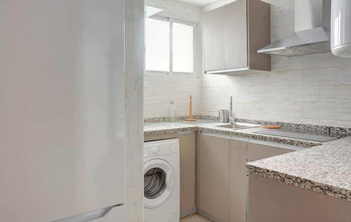 Amplio Apartament Sewilla